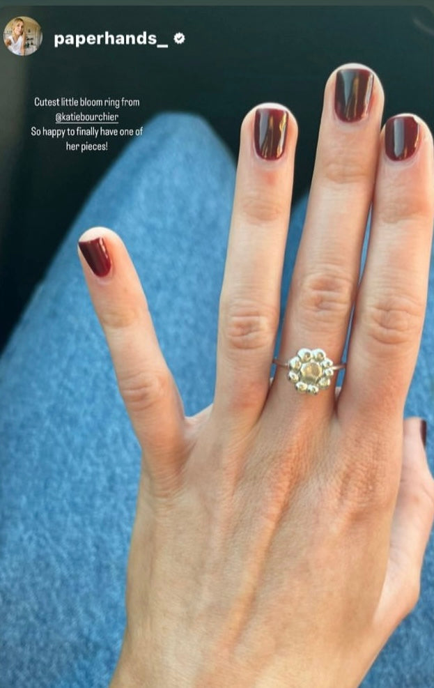 Ancient flower ring