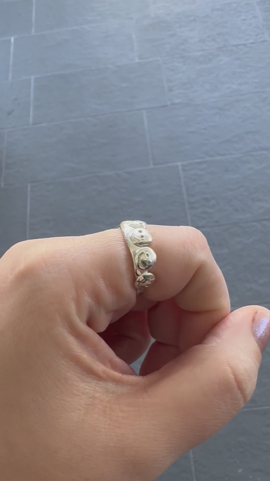 Have a nice day ring